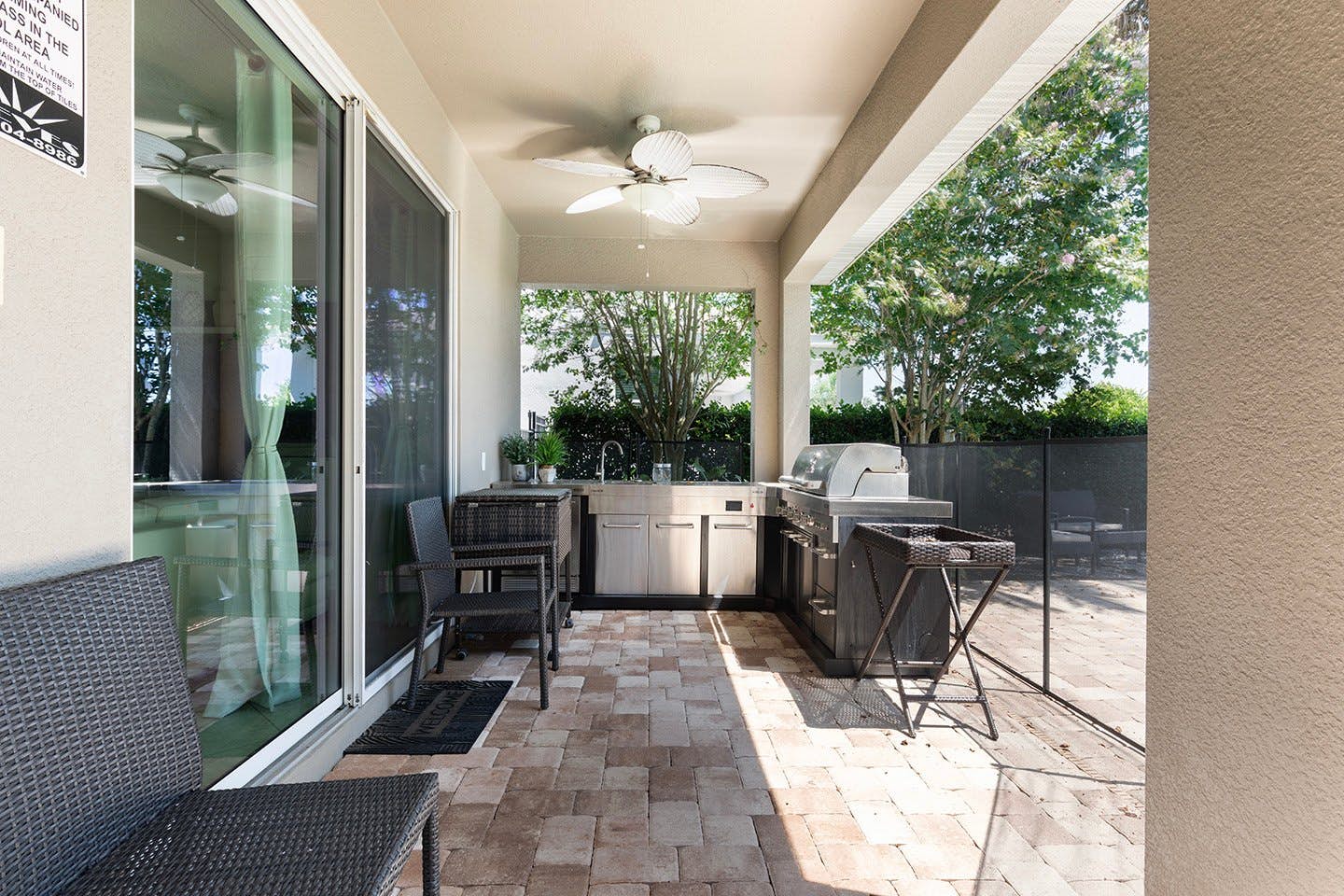 EC084 - The Modern Galactic Villa - MND