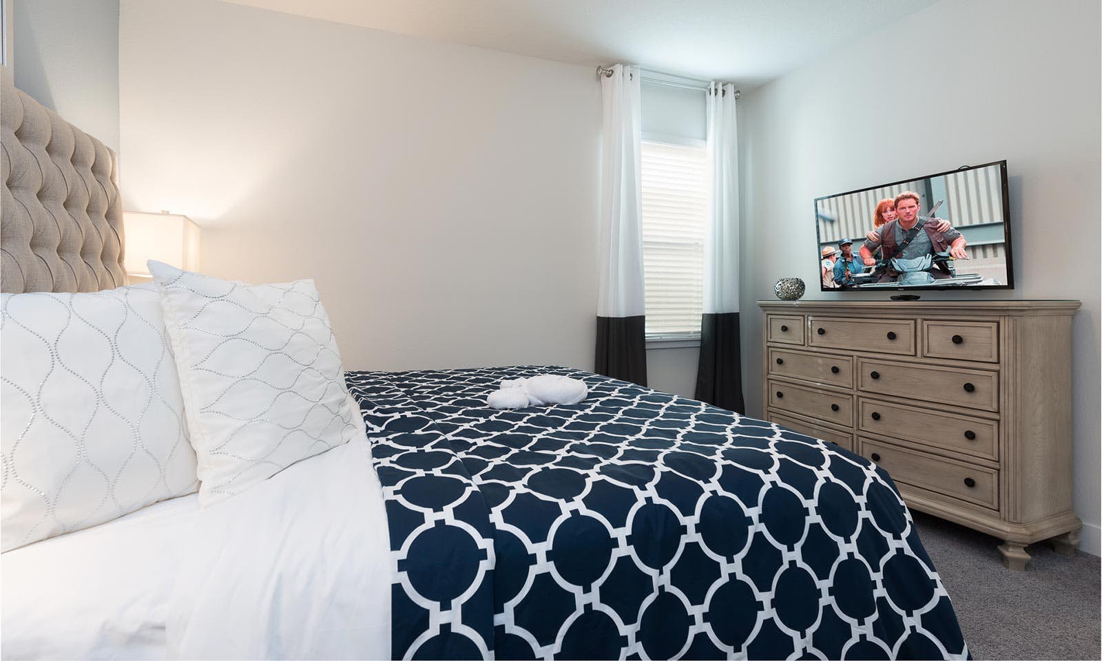 EC100 - The Wonder-of-it-All Estate - MND