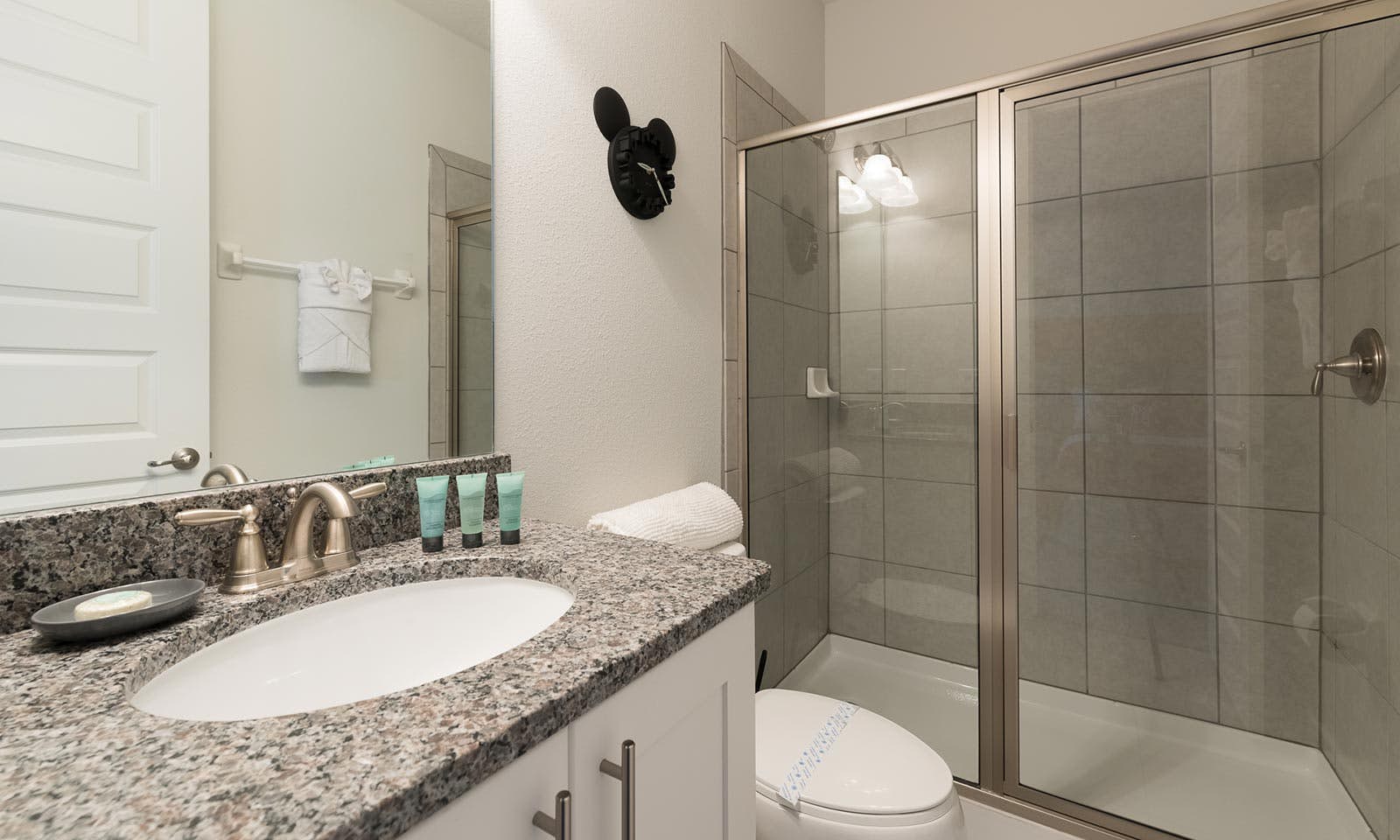 EC100 - The Wonder-of-it-All Estate - MND