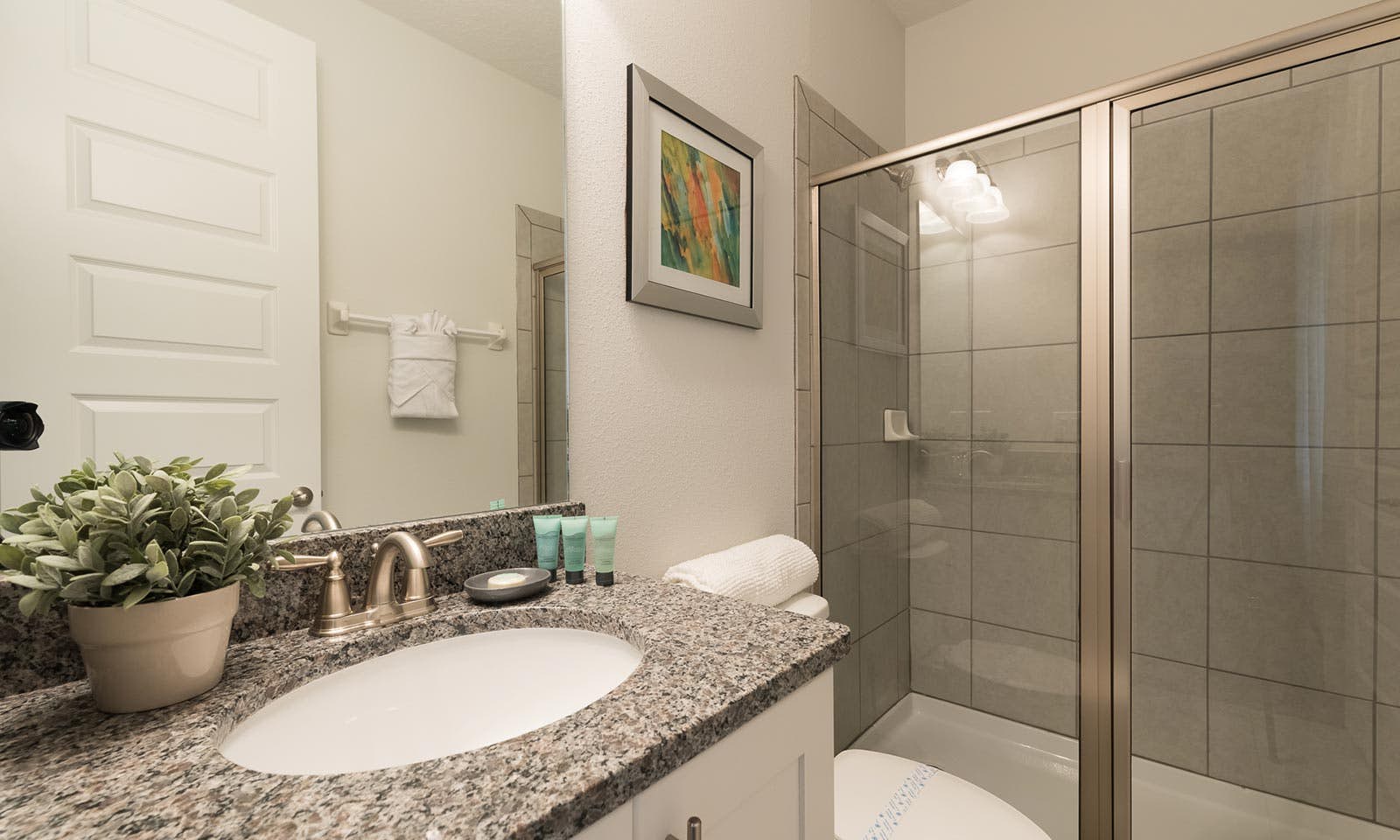 EC100 - The Wonder-of-it-All Estate - MND