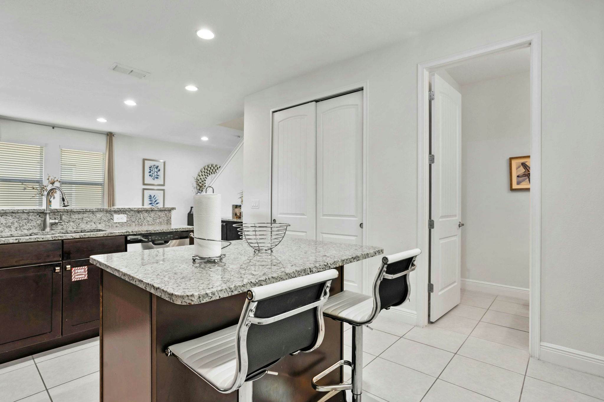 EC108 - The Modern Radiance Retreat - STF