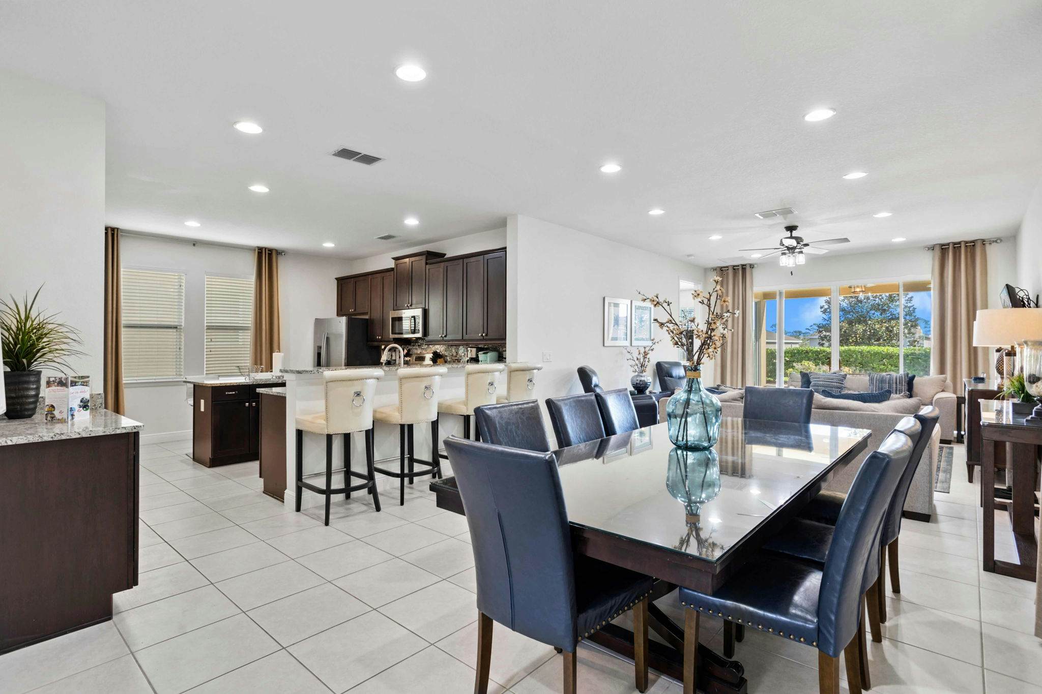 EC108 - The Modern Radiance Retreat - STF