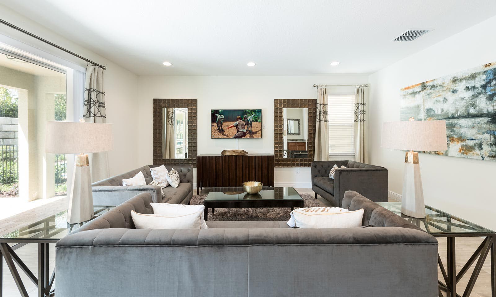 EC154 - The Chic Villa - MND