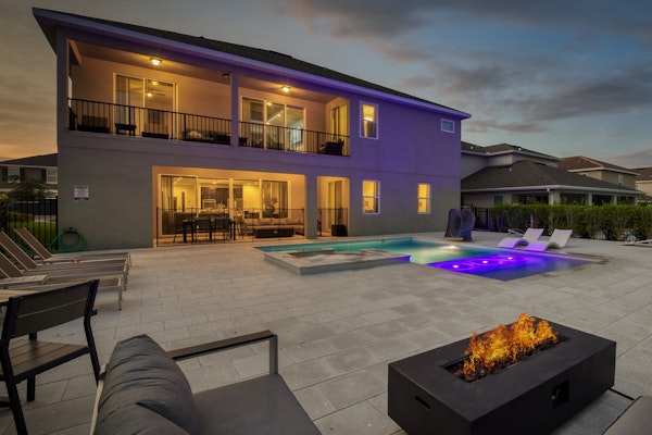 Large Spacious Villa with Private Pool and Water Slide at Encore