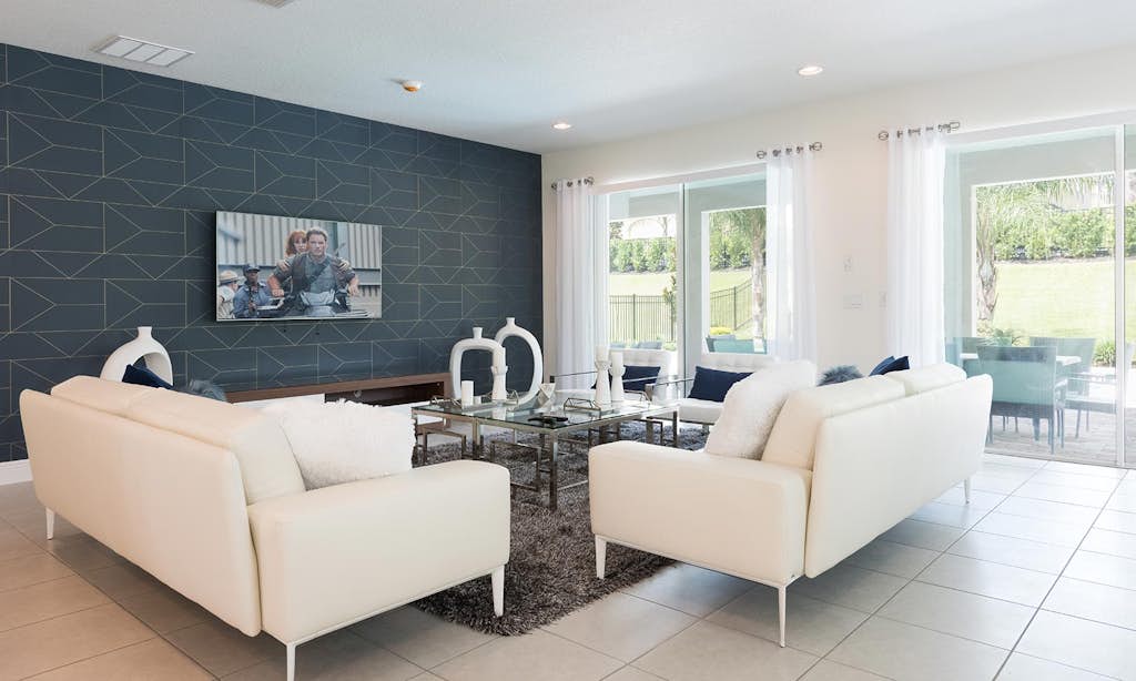 Stylish Sleek Home with Full Kitchen at Encore