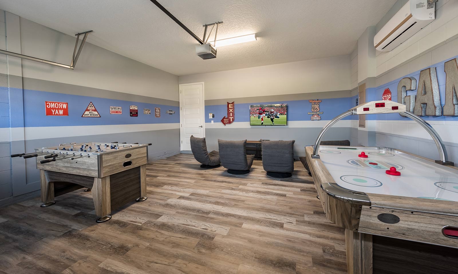 EC209 - The Style-Conscious Sanctuary - MAN