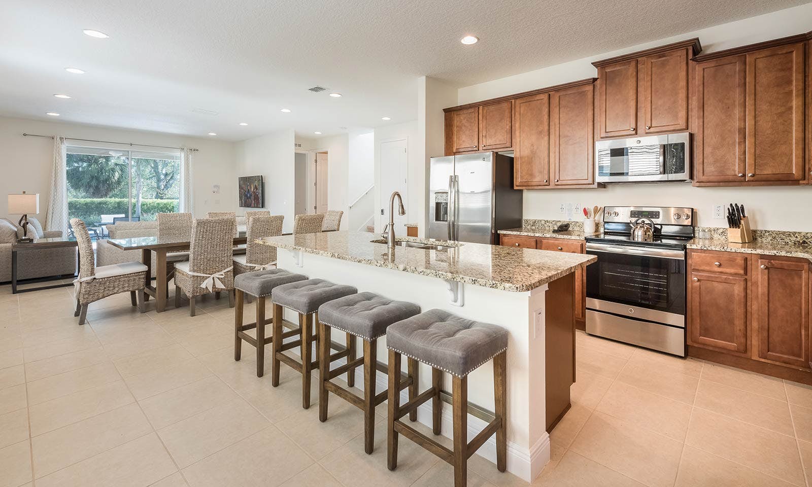 EC221 - The Coziest Villa - MAD