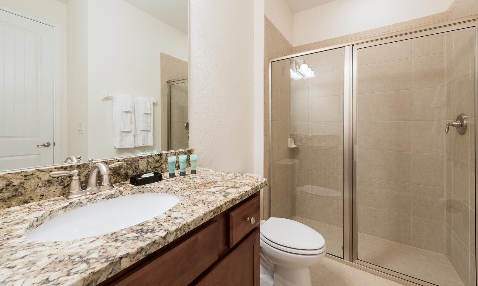 EC221 - The Coziest Villa - MAD