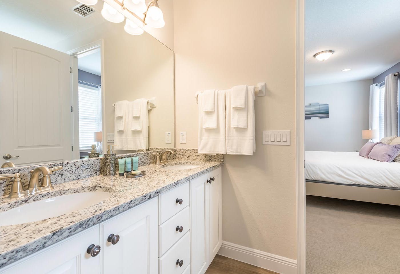 EC295 - The Modern Hideaway - STF2