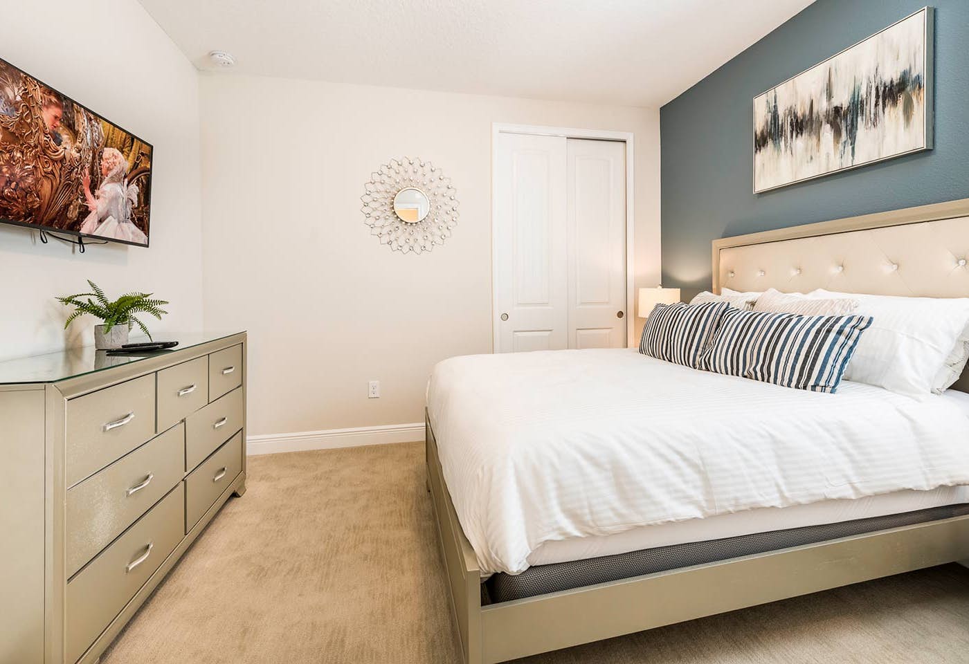 EC295 - The Modern Hideaway - STF2