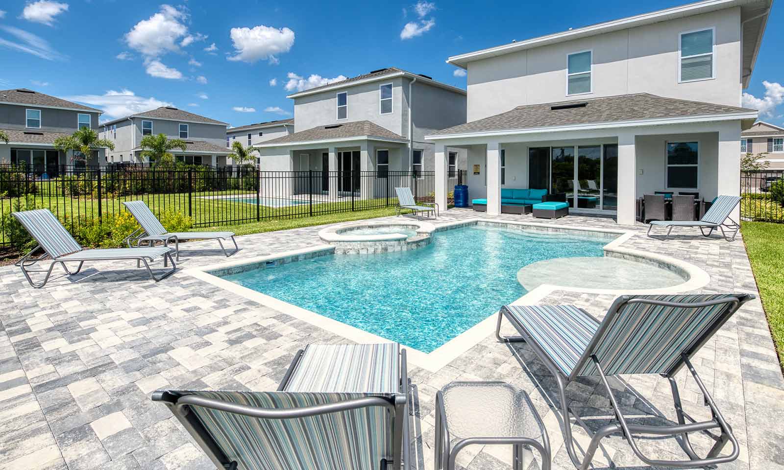 Serene Vibrant Villa with Games Room at Encore