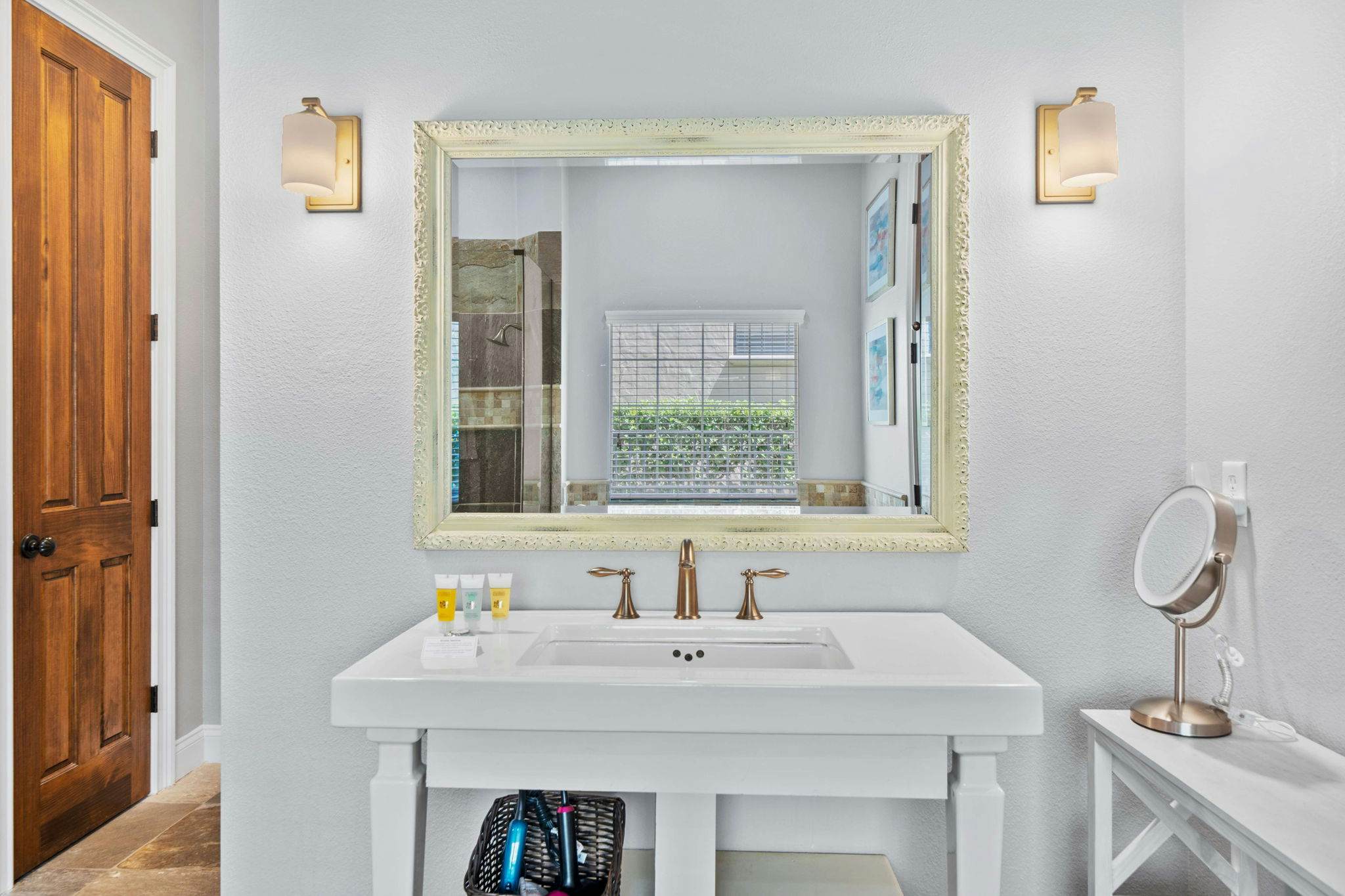 W112 - The Mediterranean Villa