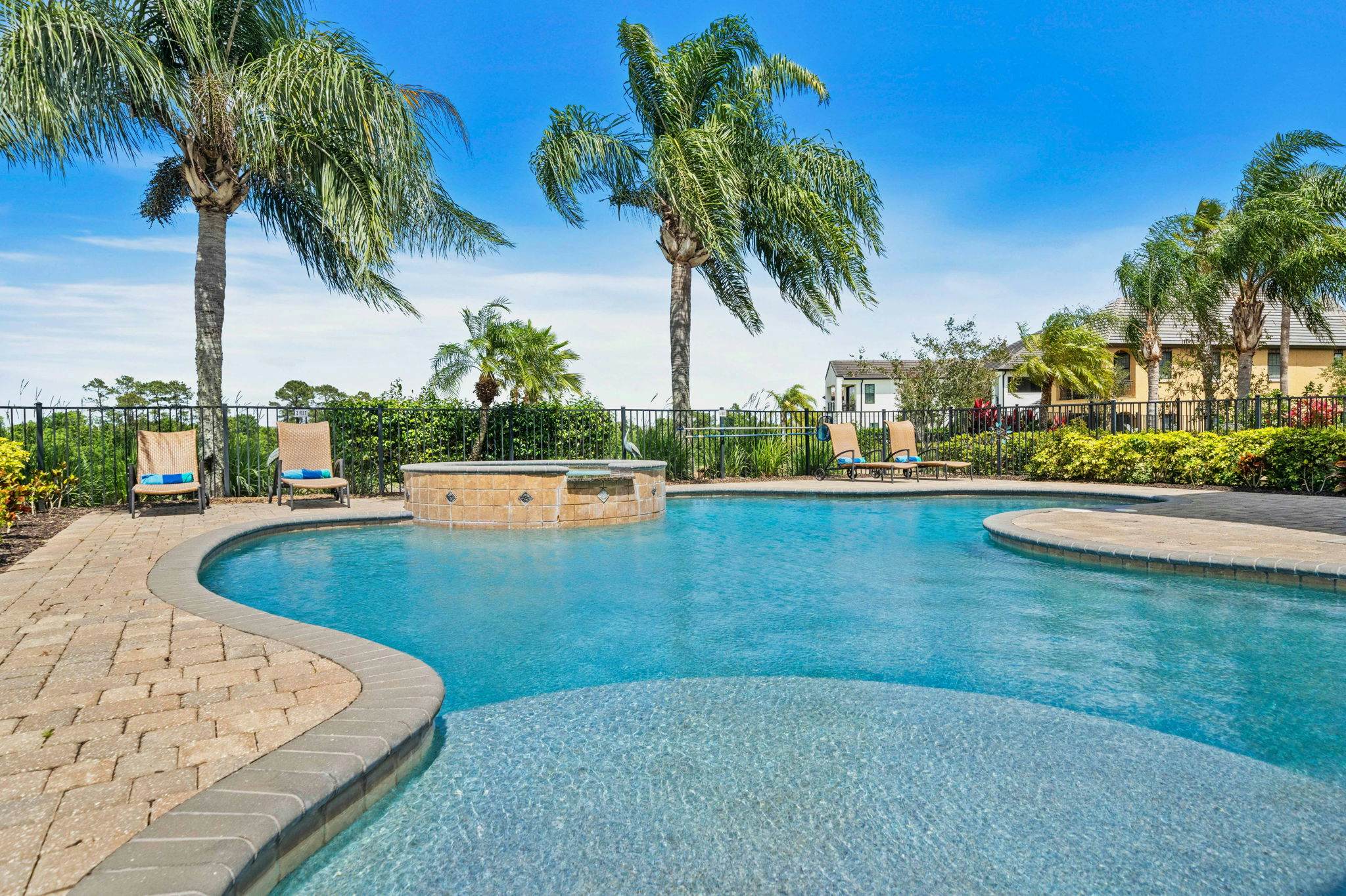 W135 - The Noble Estate