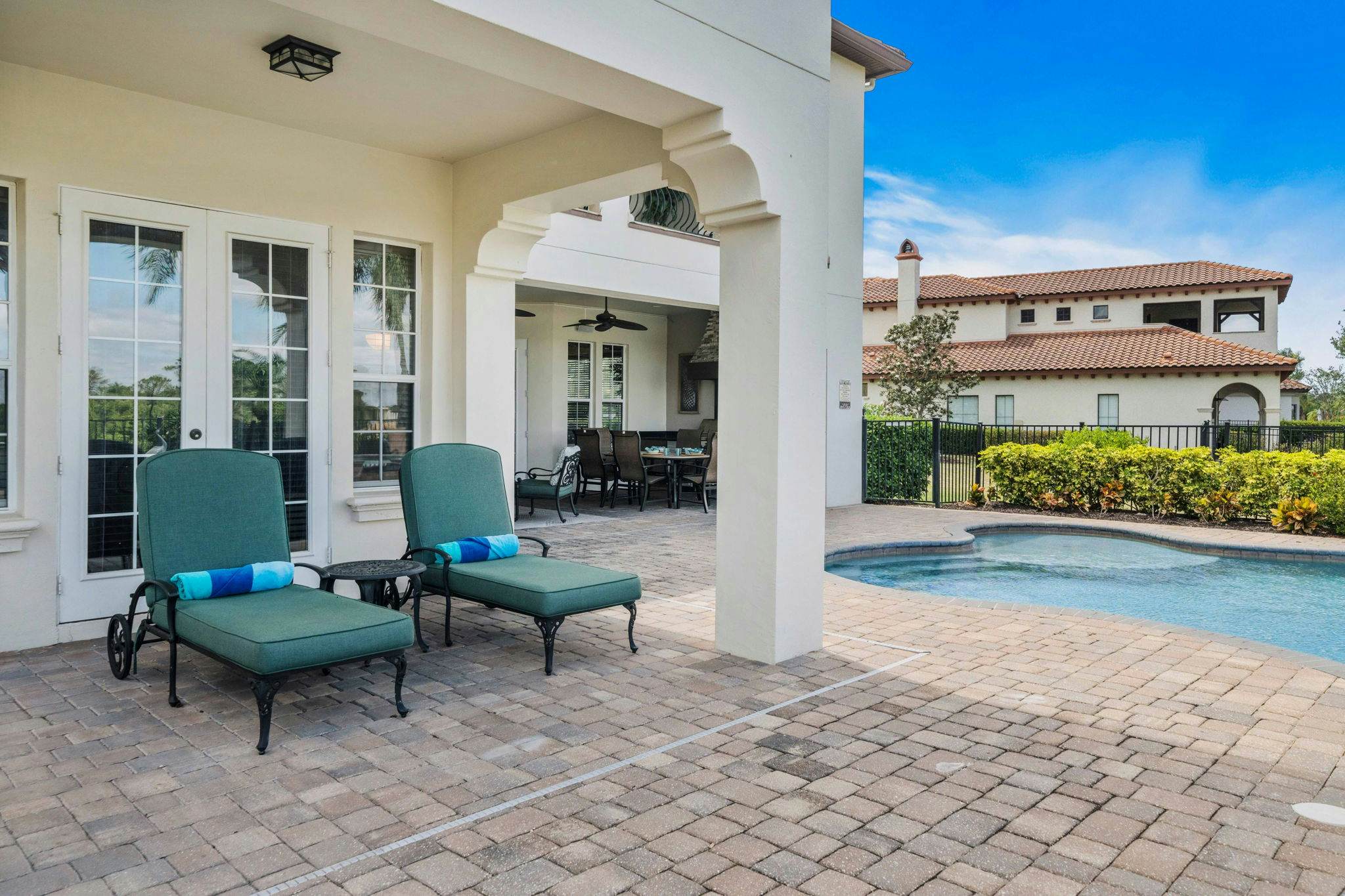 W135 - The Noble Estate