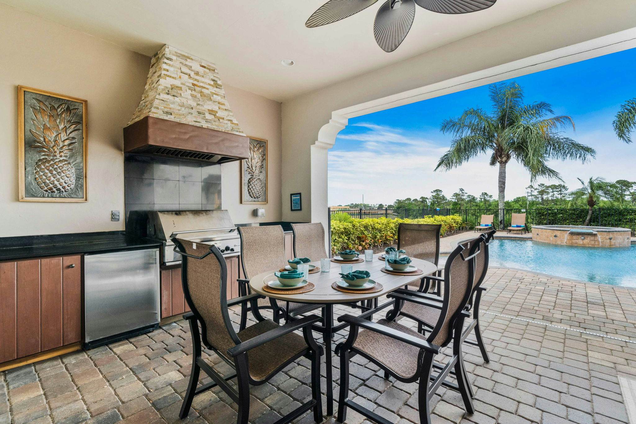 W135 - The Noble Estate