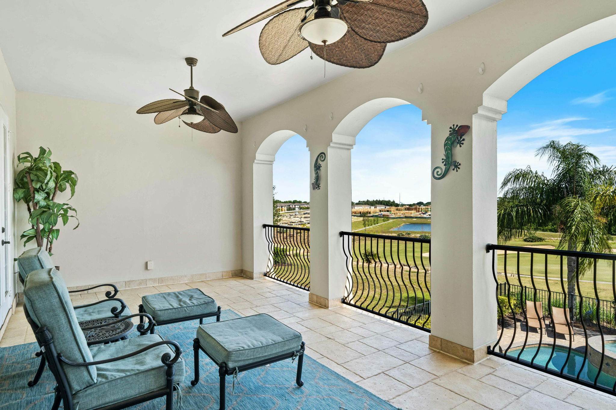 W135 - The Noble Estate