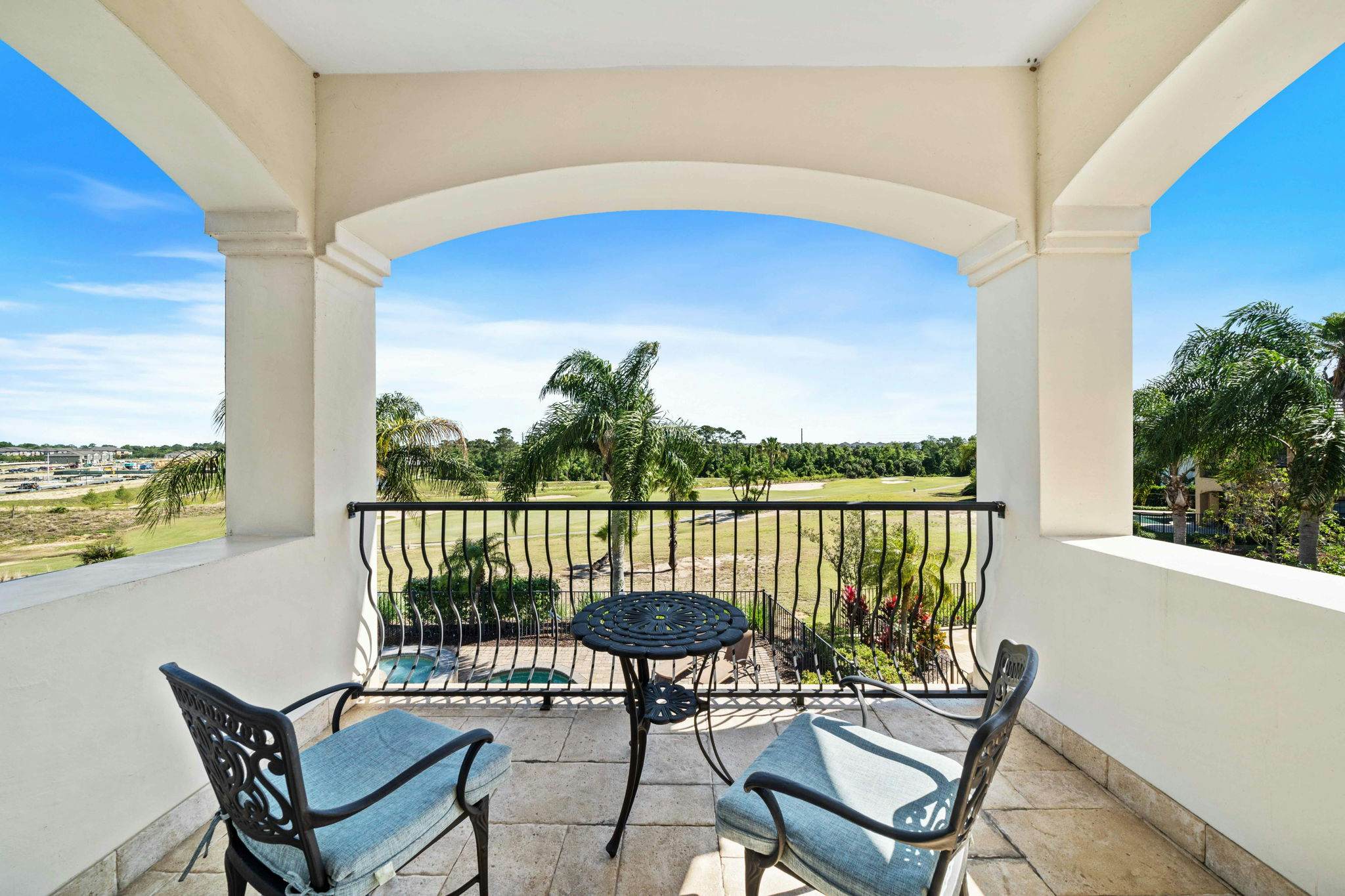 W135 - The Noble Estate