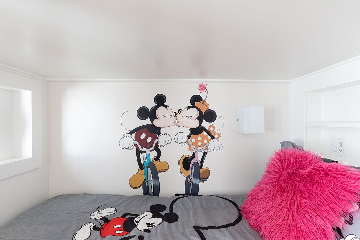 W188E - The Sun-Touched Haven