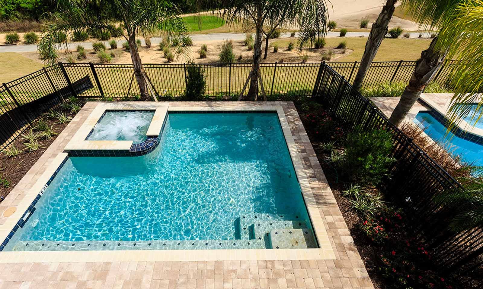 W214 - The Sleek Hideaway