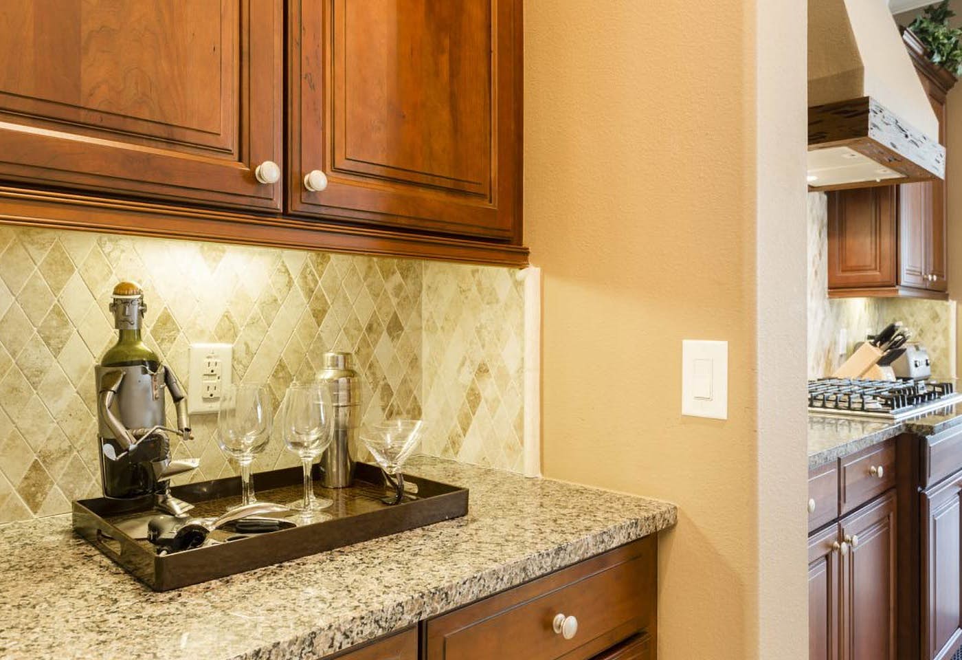 W283 - The Radiant Villa