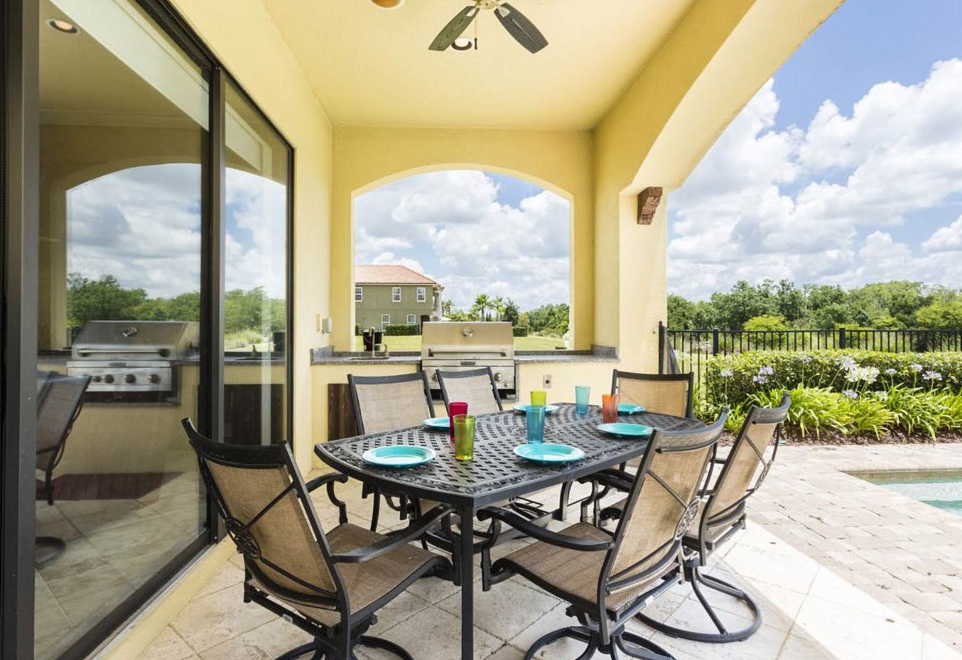 W283 - The Radiant Villa