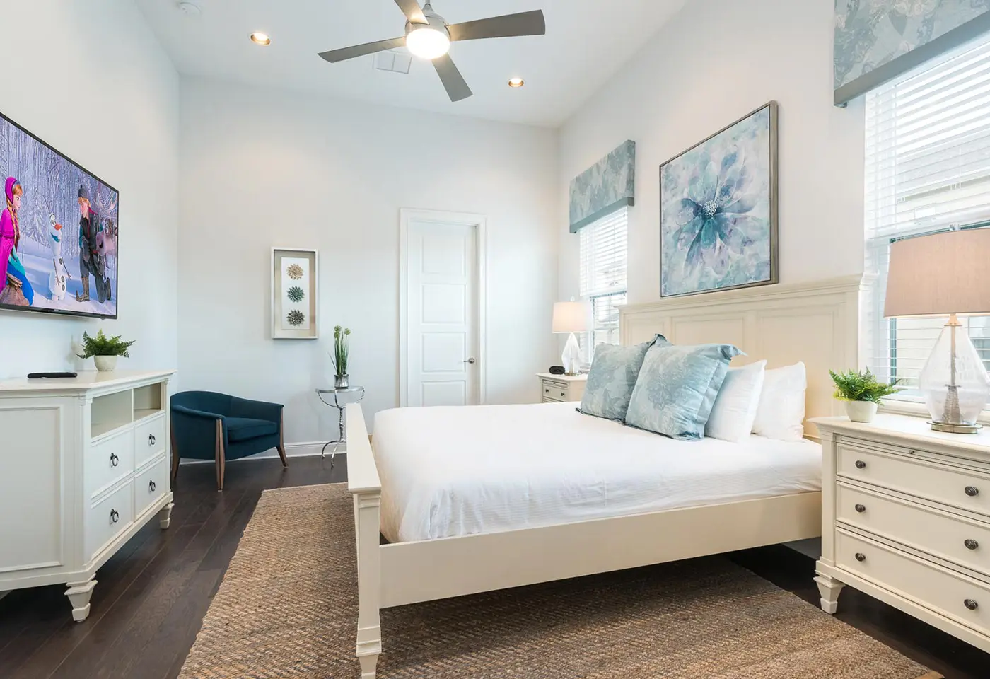 W297E - The Charming Chateau