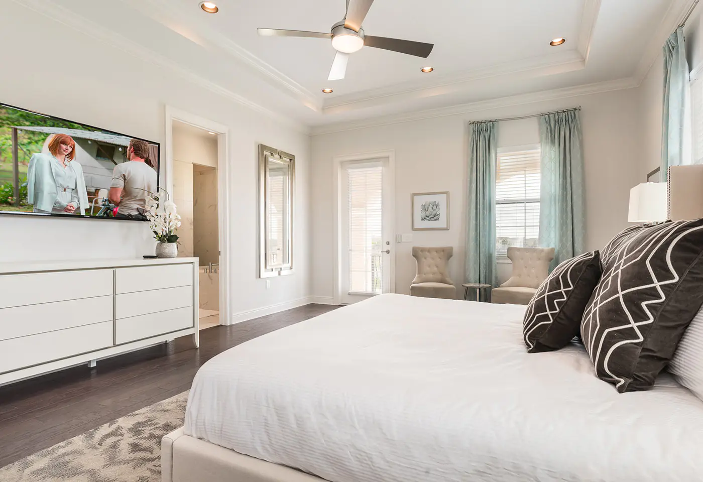 W297E - The Charming Chateau