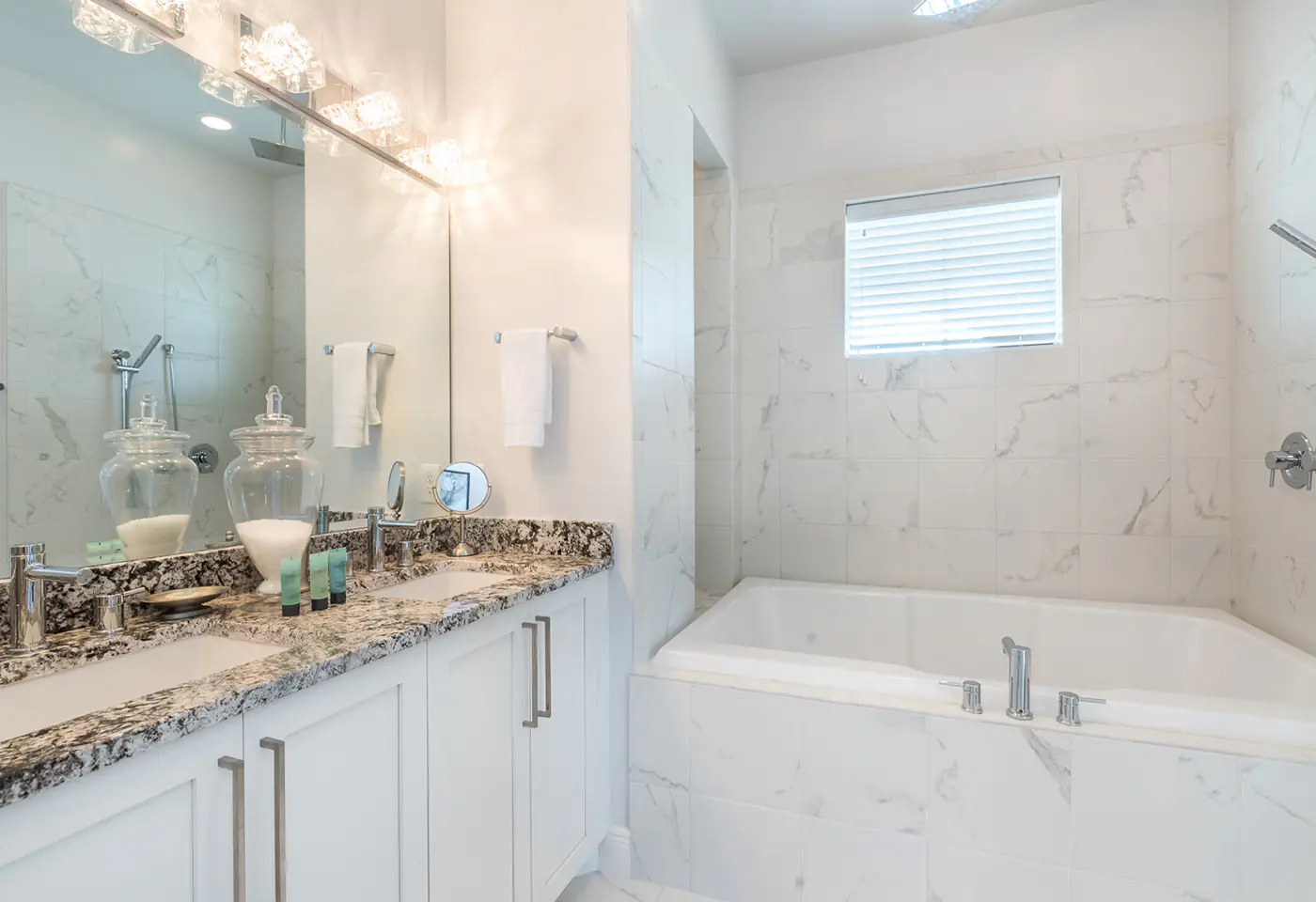 W297E - The Charming Chateau