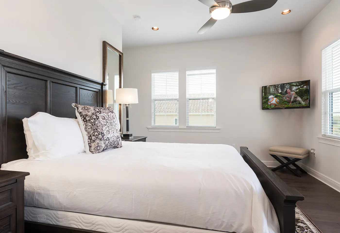 W297E - The Charming Chateau