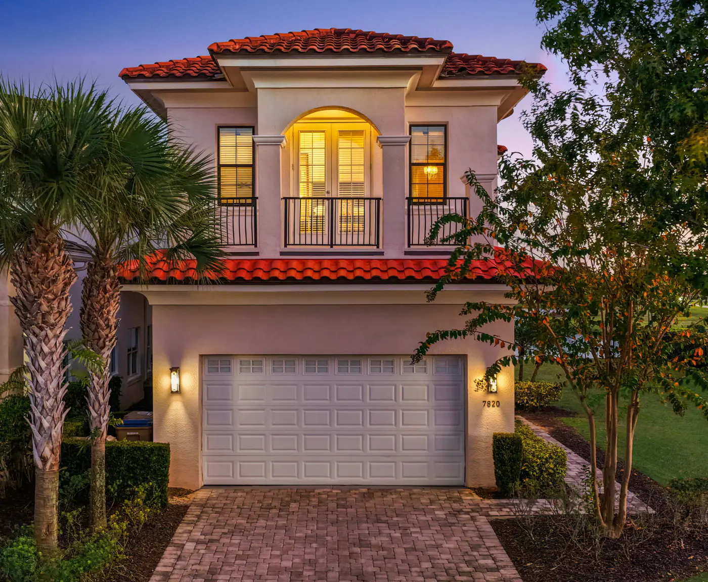 W297E - The Charming Chateau