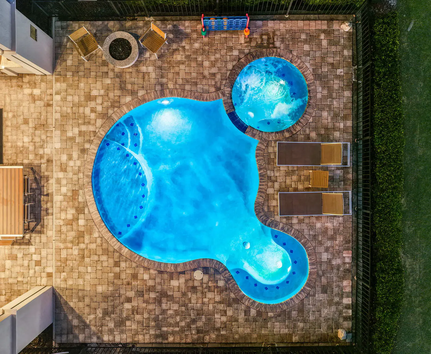 W297E - The Charming Chateau