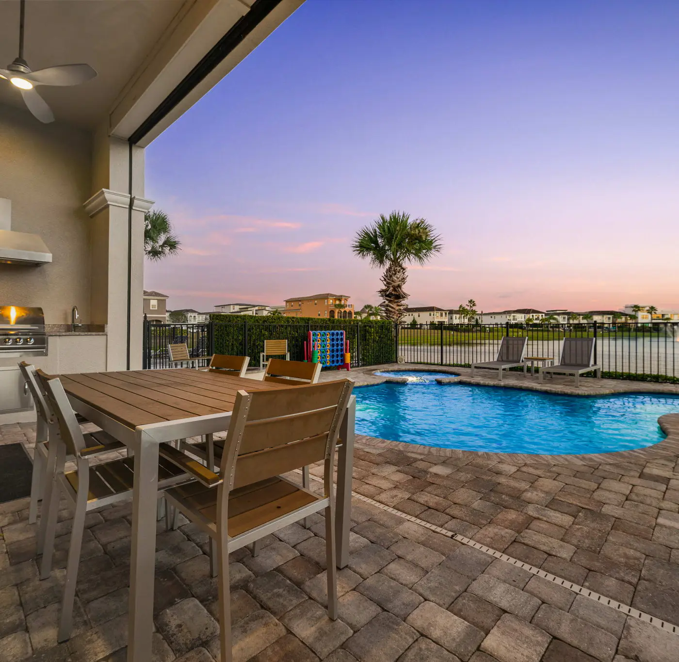 W297E - The Charming Chateau