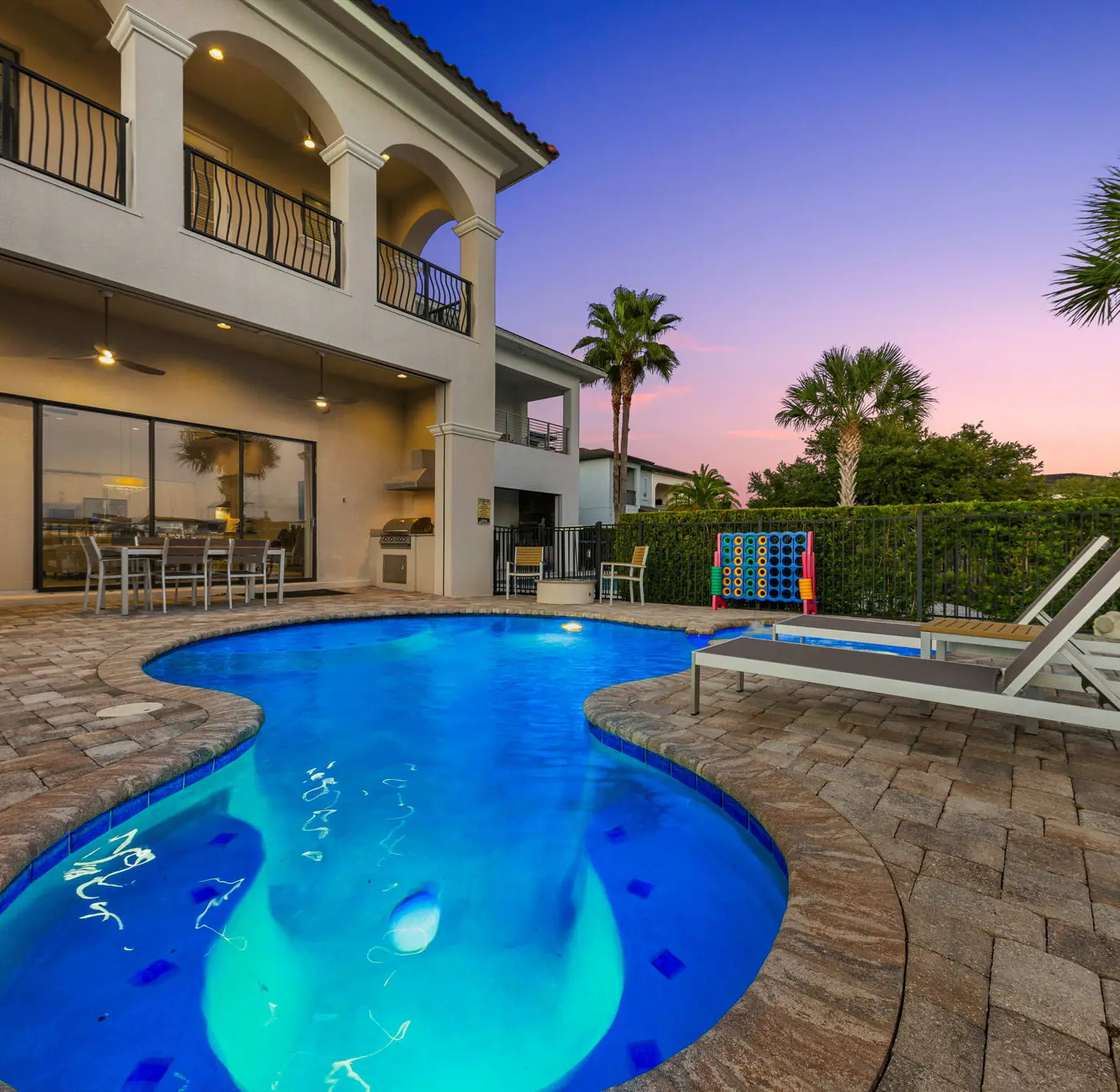 W297E - The Charming Chateau