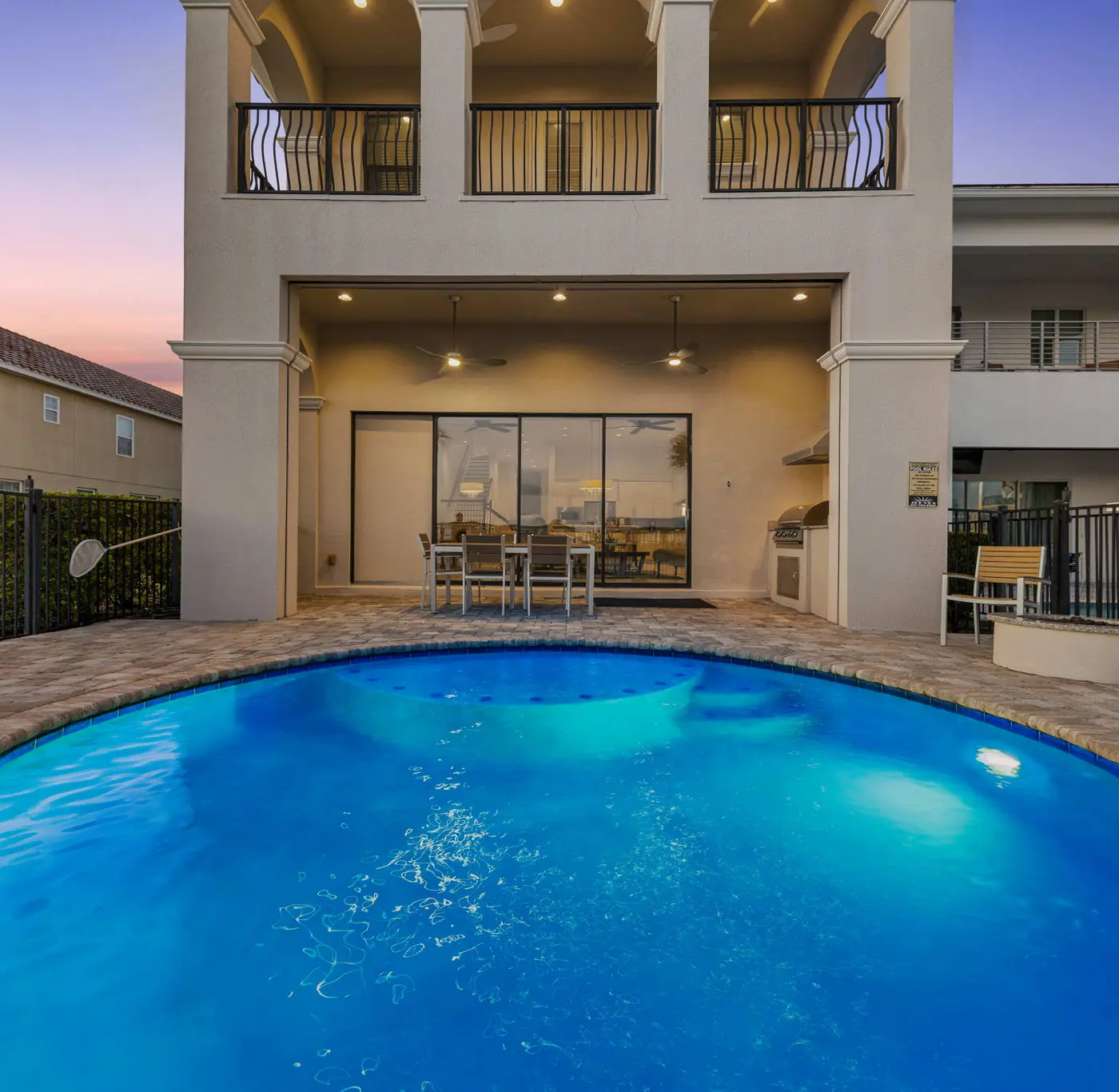 W297E - The Charming Chateau