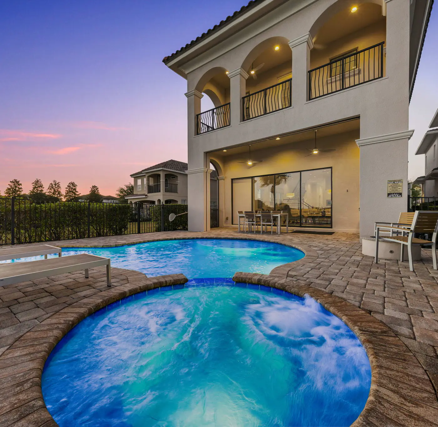 W297E - The Charming Chateau