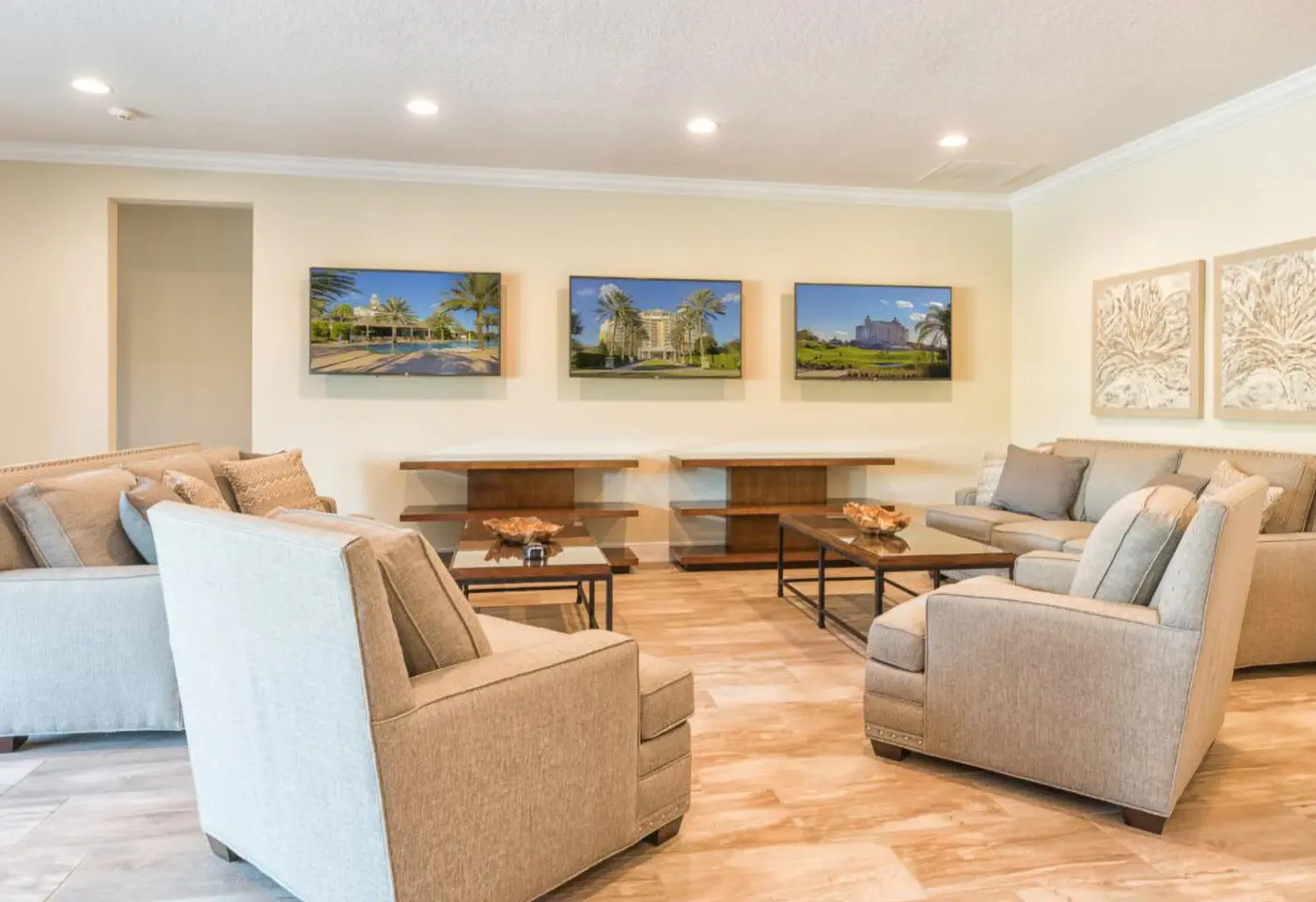 W321 - The Safari Sanctuary