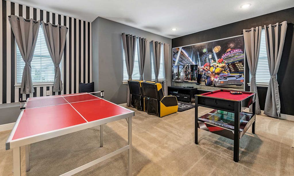 Vibrant Sun-Filled Villa with Gaming Loft at Encore