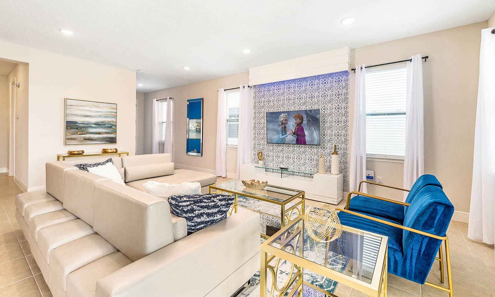 EC368 - The Vibrant Sunny Estate - STCRX1