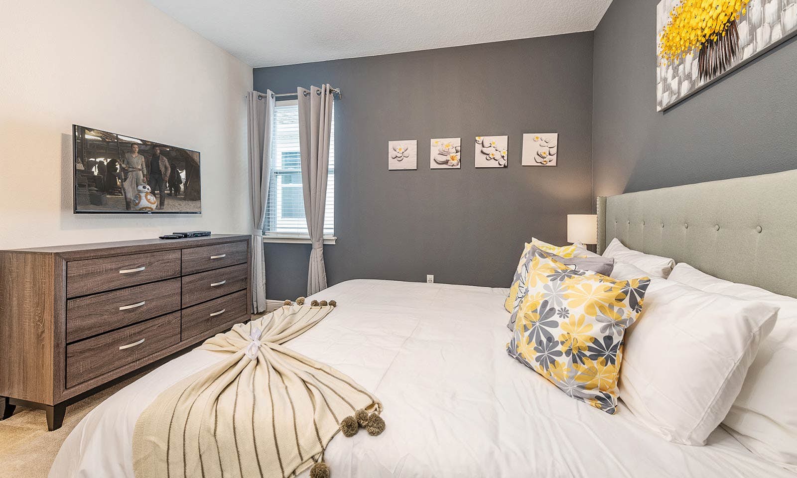 EC368 - The Vibrant Sunny Estate - STCRX1