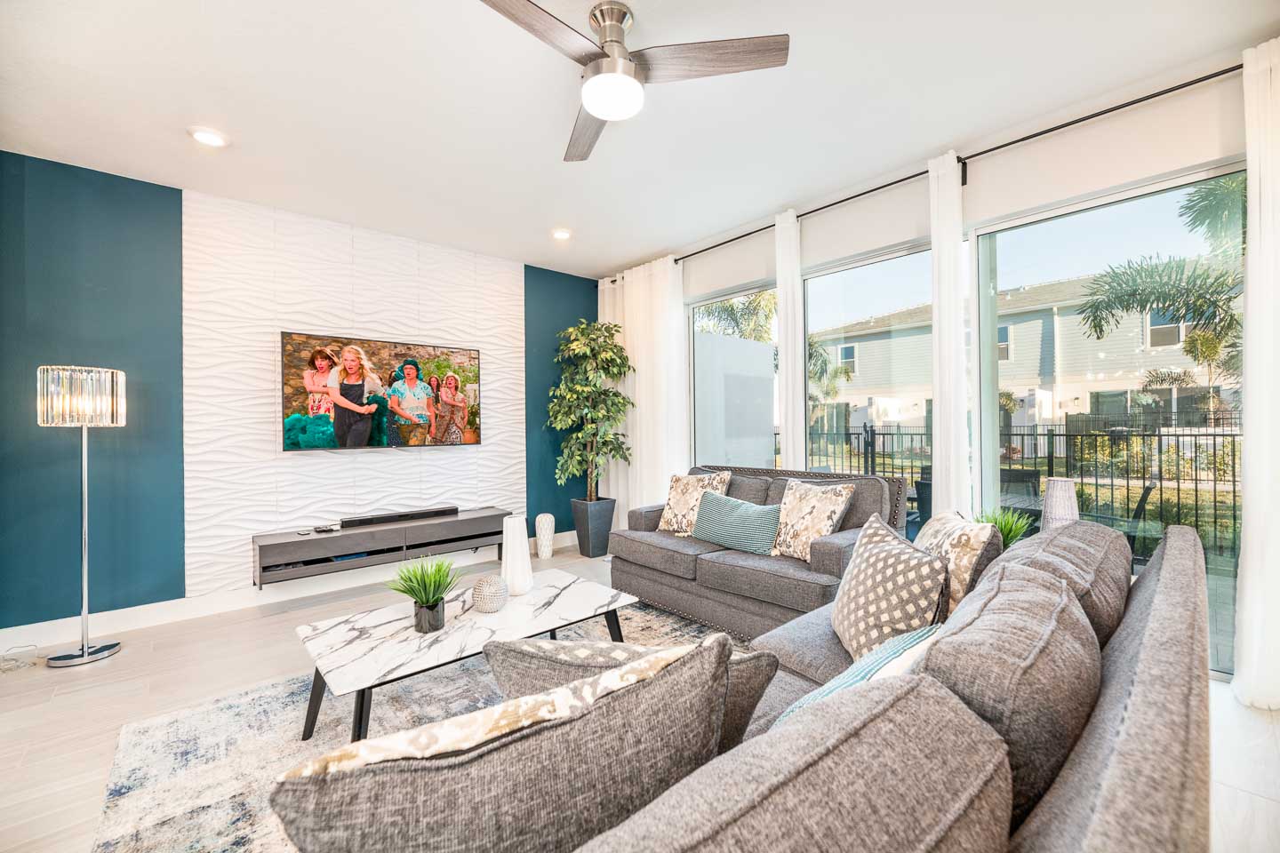 ET010 - The Elegant Townhouse