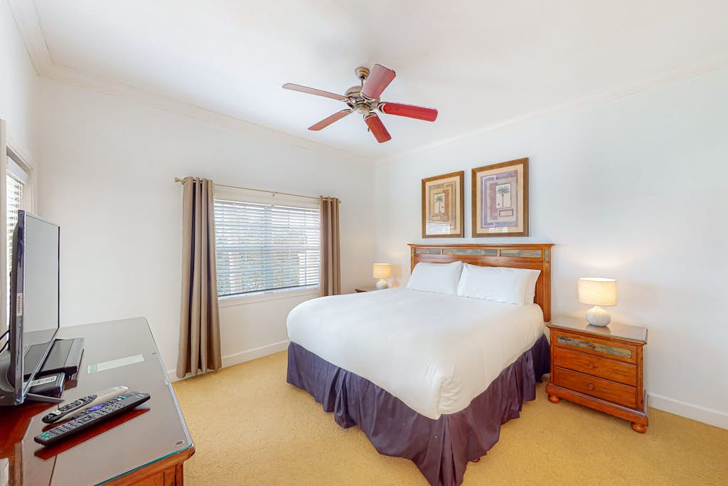 Cozy Condo with Third Floor Balcony at Reunion
