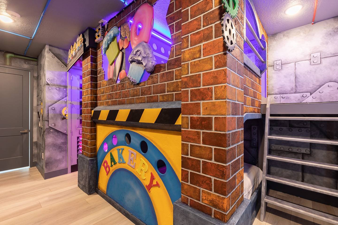 Magnificent Bear's Den Mansion With Themed Bedrooms at Reunion