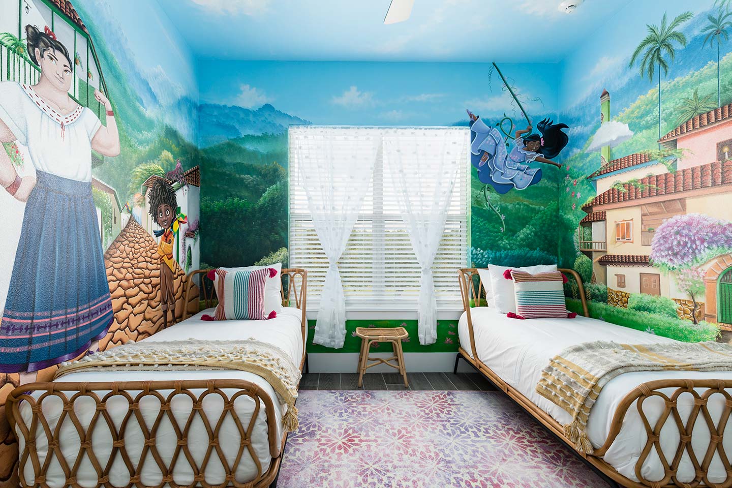 Modern Chic 9 Bedroom Mansion Sleeps 20 with Themed Rooms at Reunion Resort