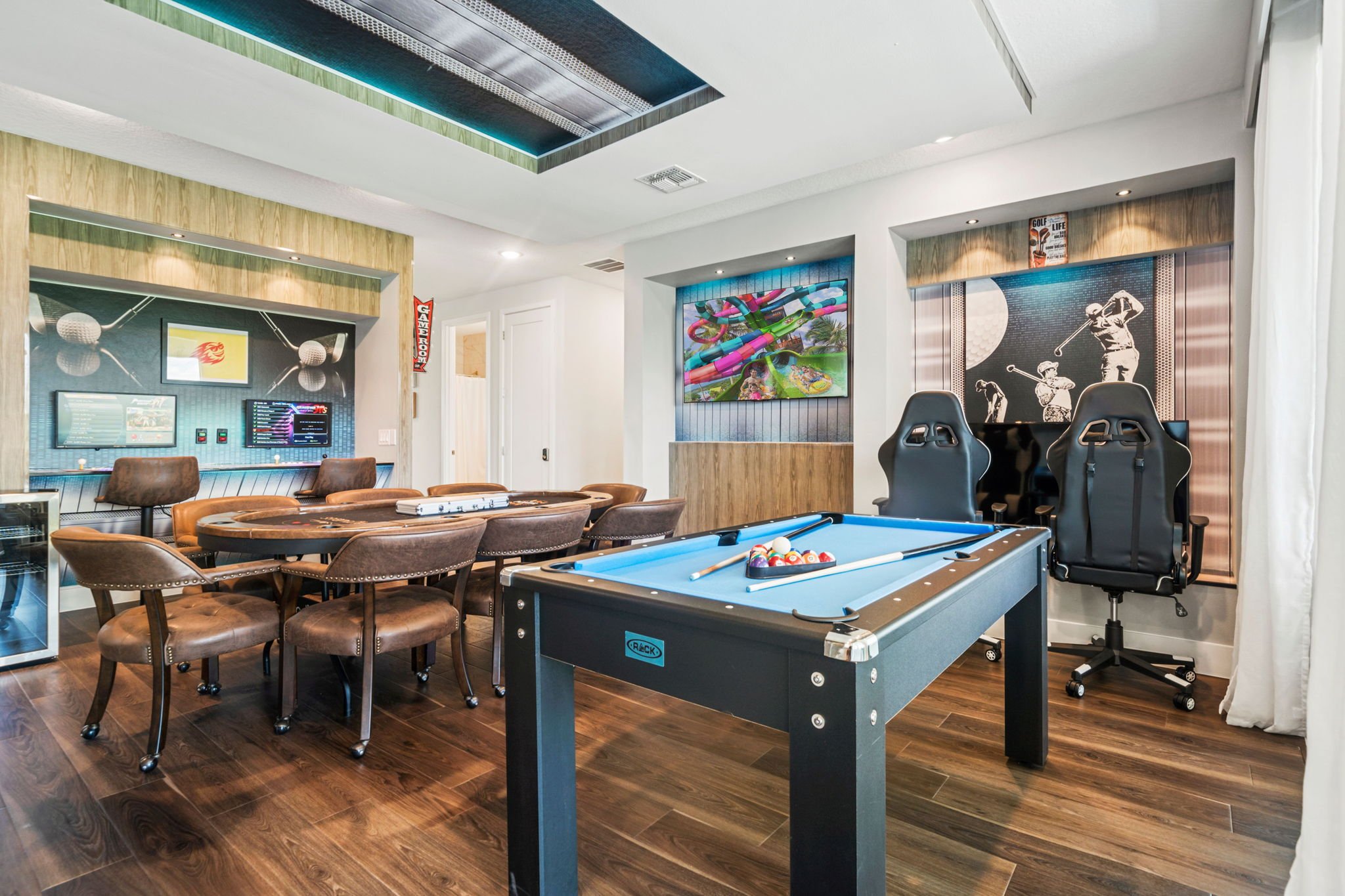 Tropical Bear's Den Oasis With Amazing Games Room at Reunion