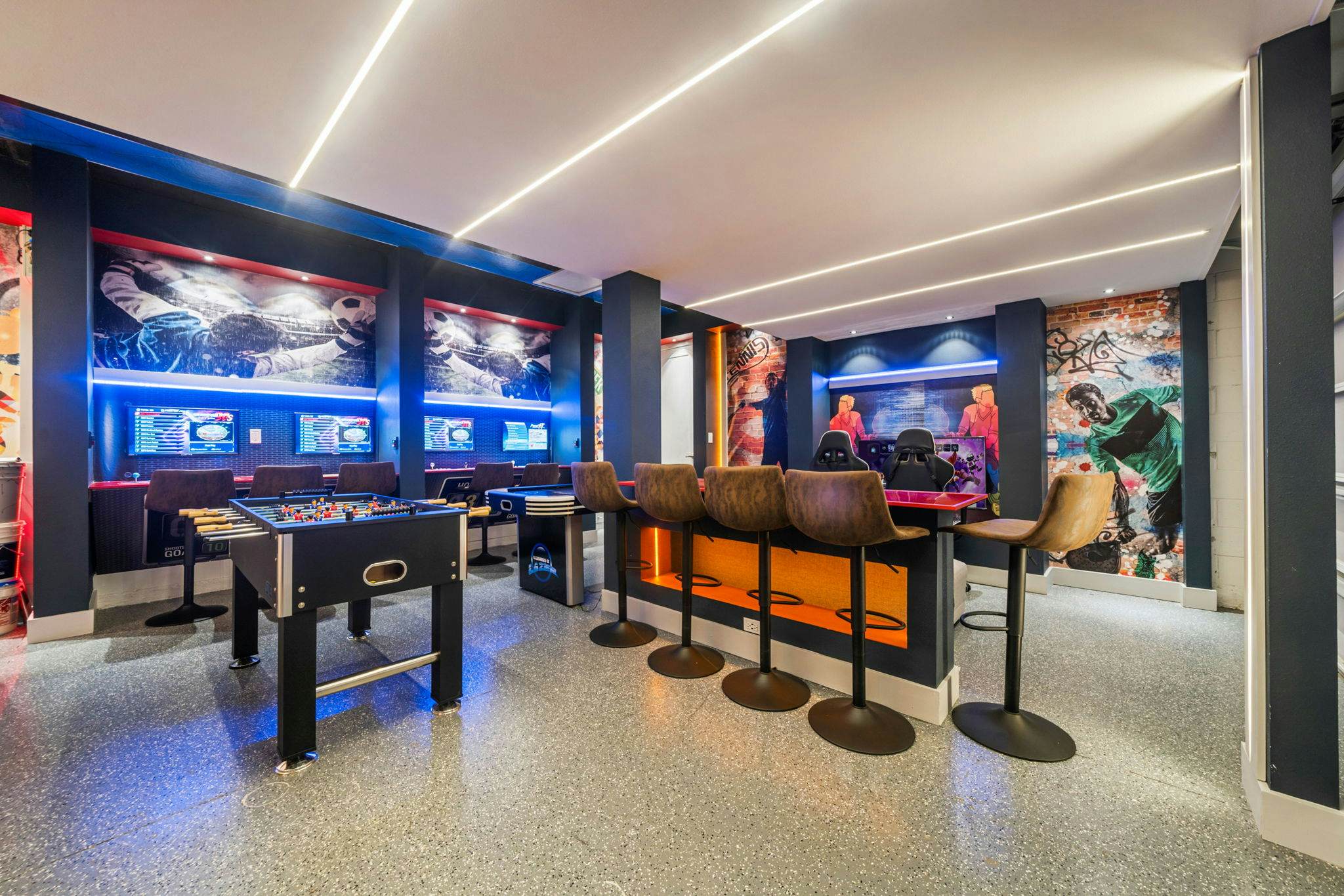 BD016E - The Tropical Bear's Den Oasis