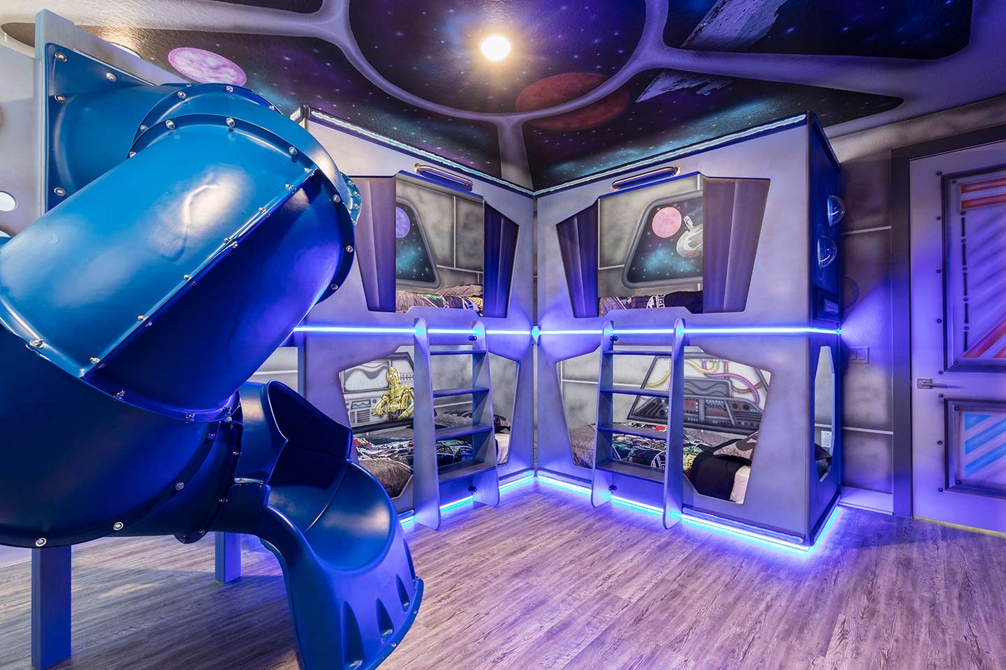 W429 - The Bohemian Chic Villa