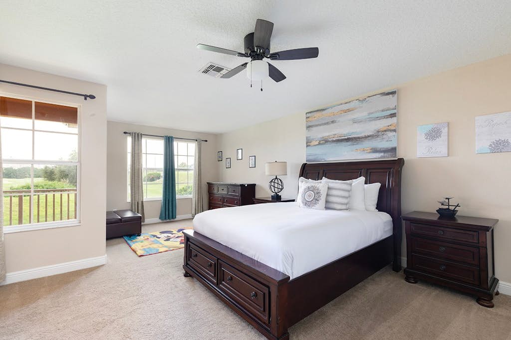Charming Townhouse With Private Patio at Reunion