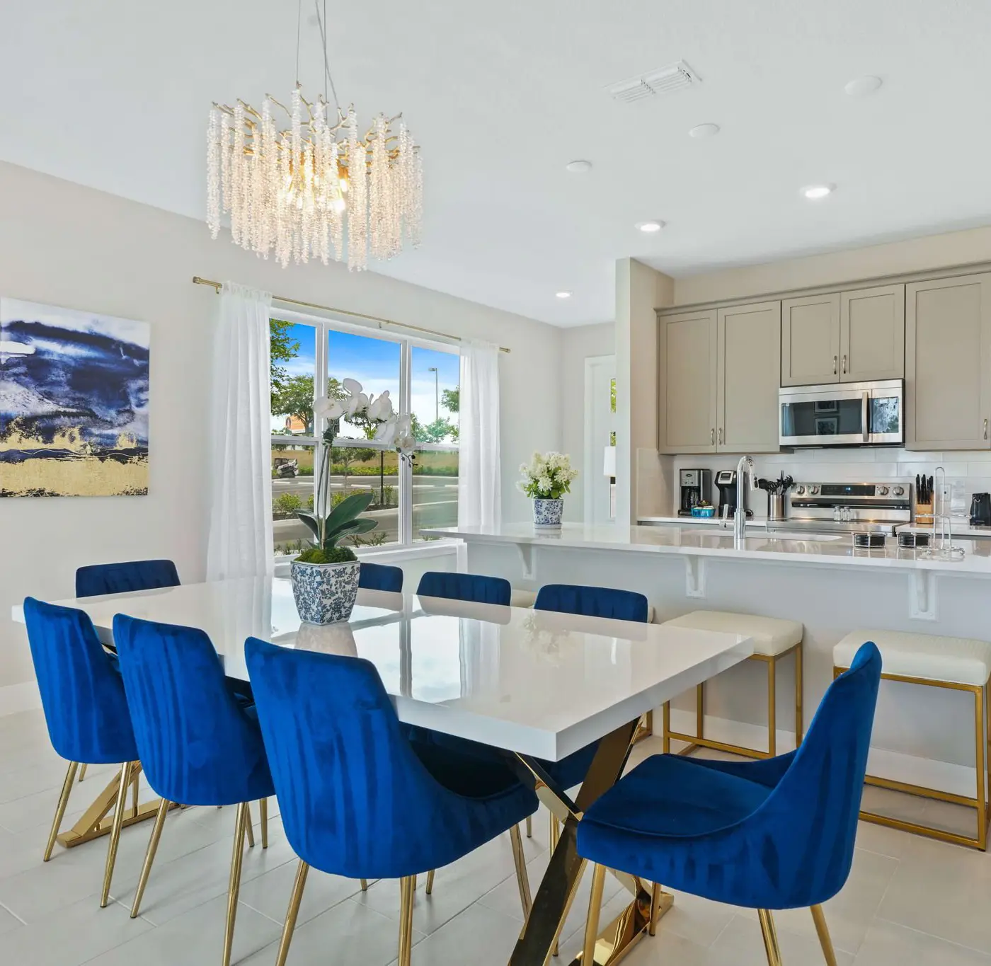 W477 - The Blue Suede Townhome