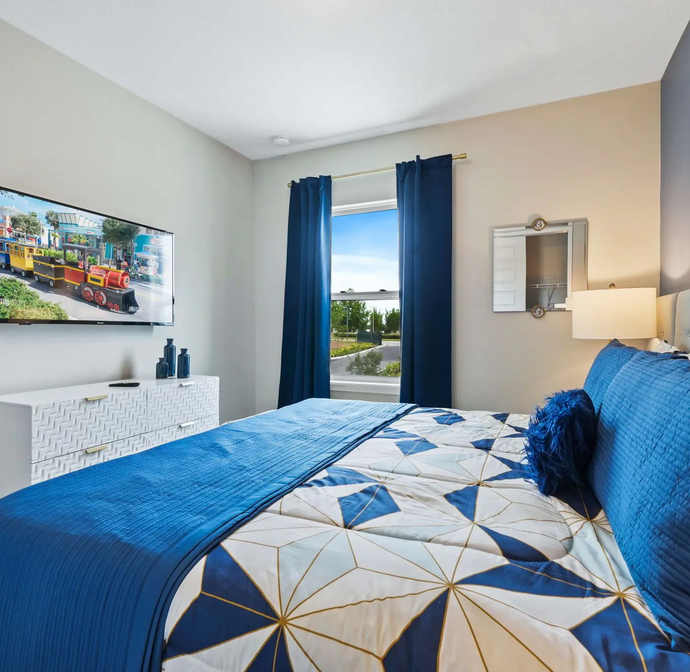 W477 - The Blue Suede Townhome