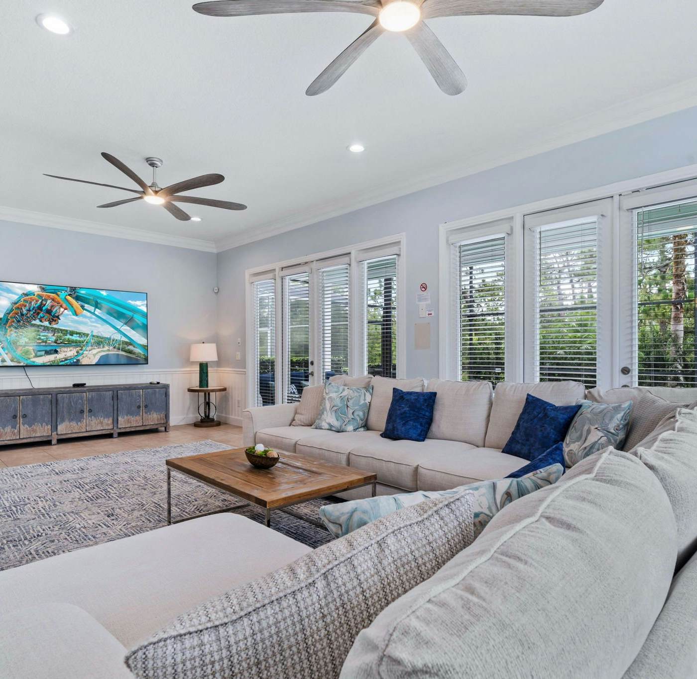 W479 - Modern Seaside Cottage